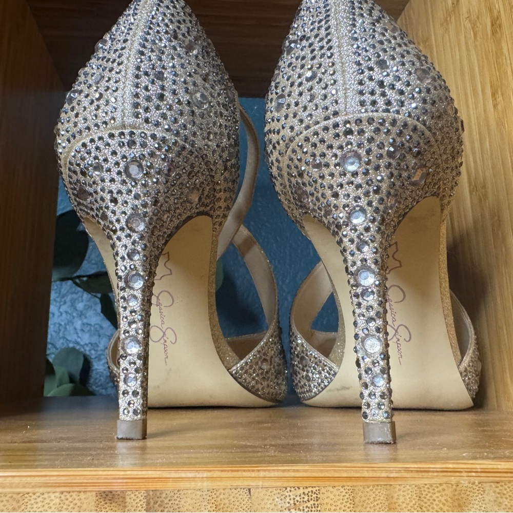 Jessica Simpson Accile 3 Beige rhinestone Heels - Picture 3 of 5